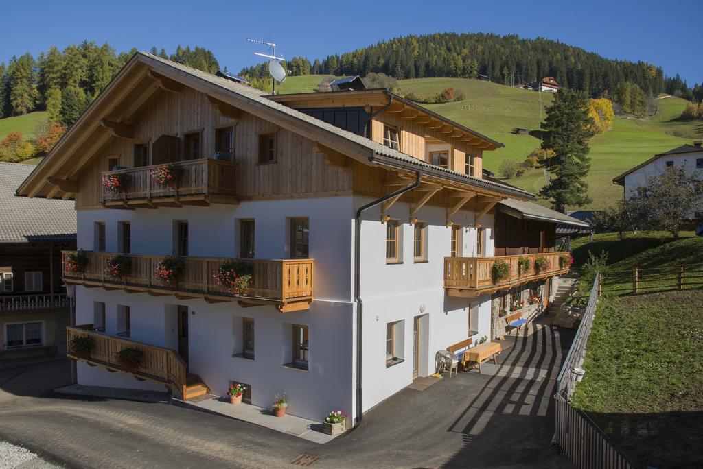 Appartments Jagerhof Braies  Exterior foto
