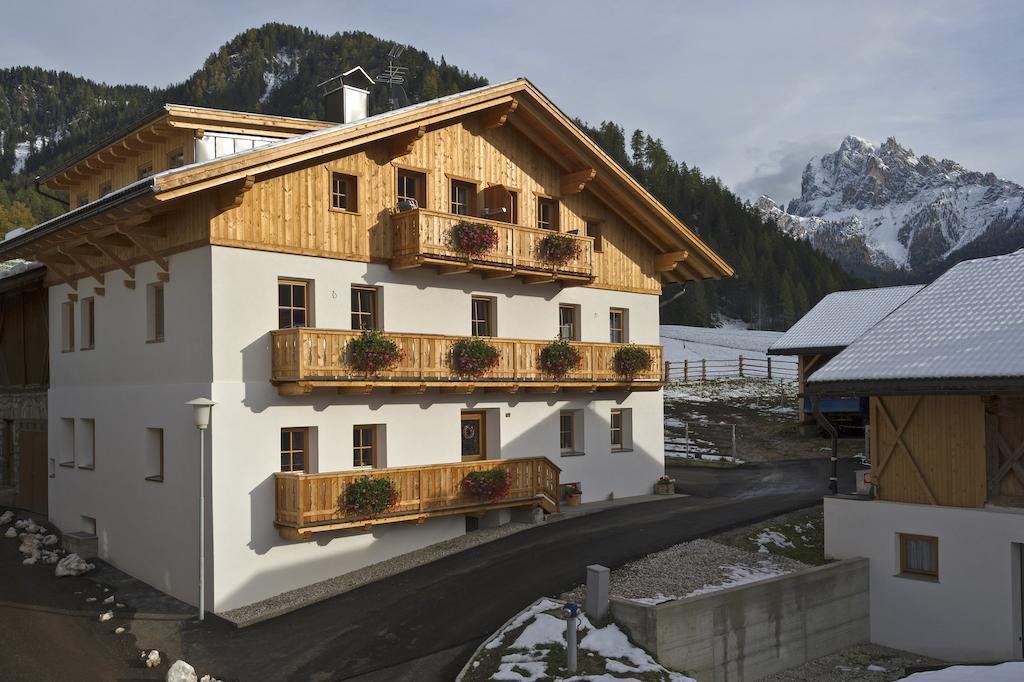 Appartments Jagerhof Braies  Exterior foto
